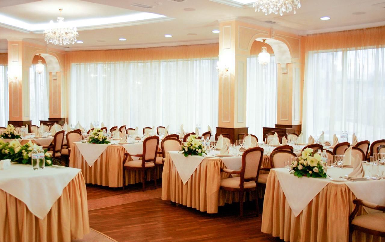 Black Sea Hotel Kiev Bagian luar foto