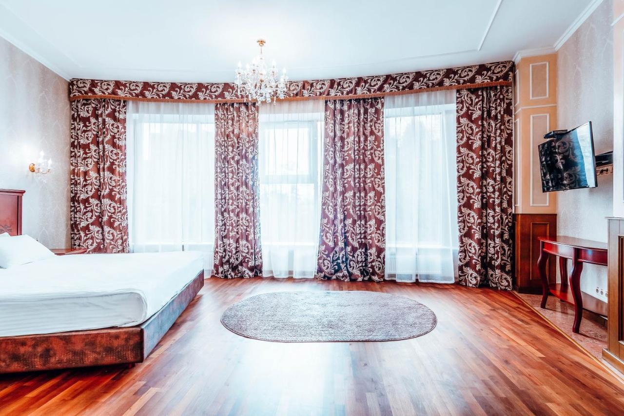 Black Sea Hotel Kiev Bagian luar foto